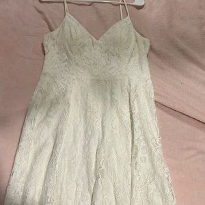 Super cute hardly worn flowy dress